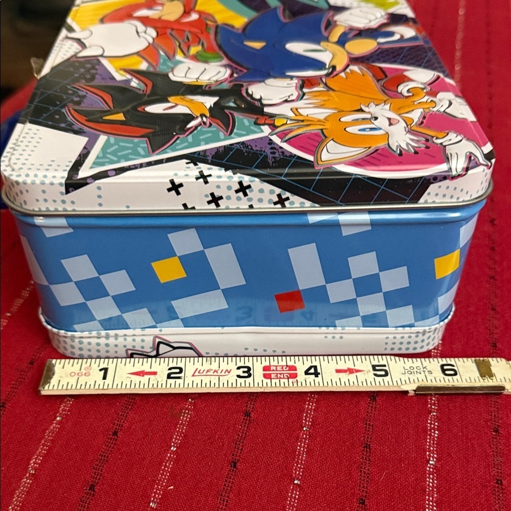 Sonic the Hedgehog Themed Metal Lunchbox with Handle. Like New! - Picture 2 of 7